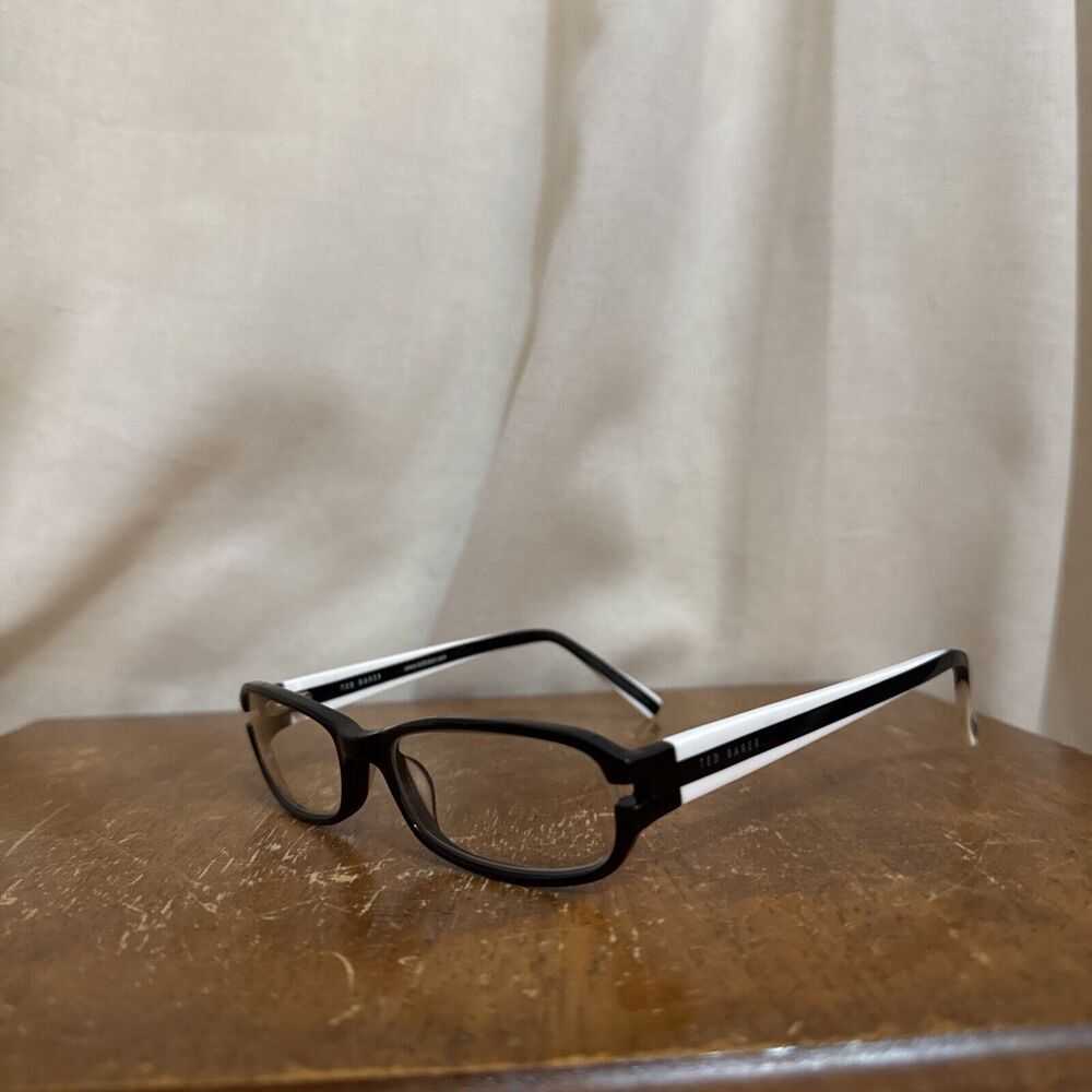 Ted Baker Glasses FRAMES Princess‎ B833 Black White 52-17-135 Authentic Designer